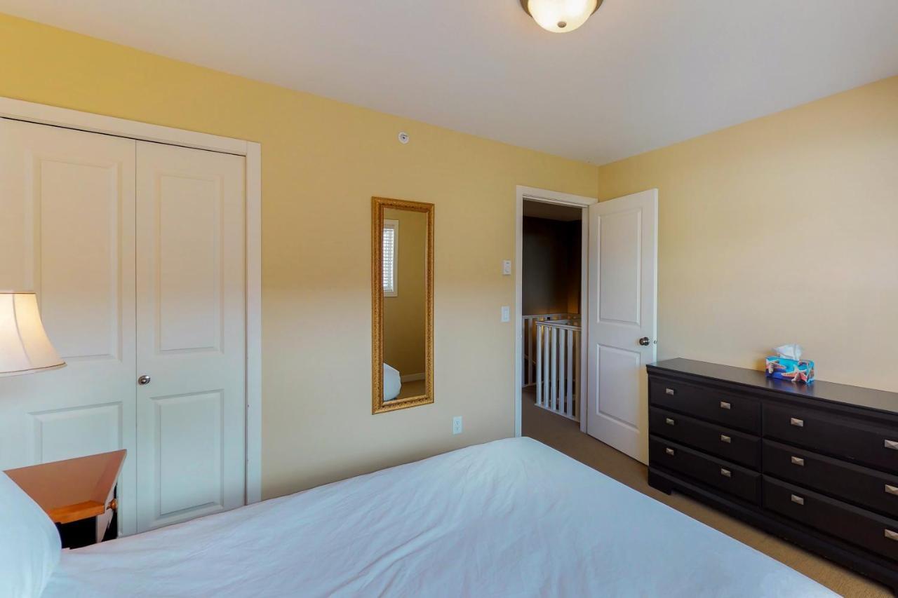 Apartamento Trappers Crossing 28 Big White Exterior foto
