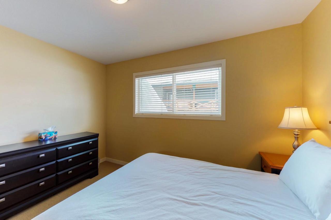 Apartamento Trappers Crossing 28 Big White Exterior foto